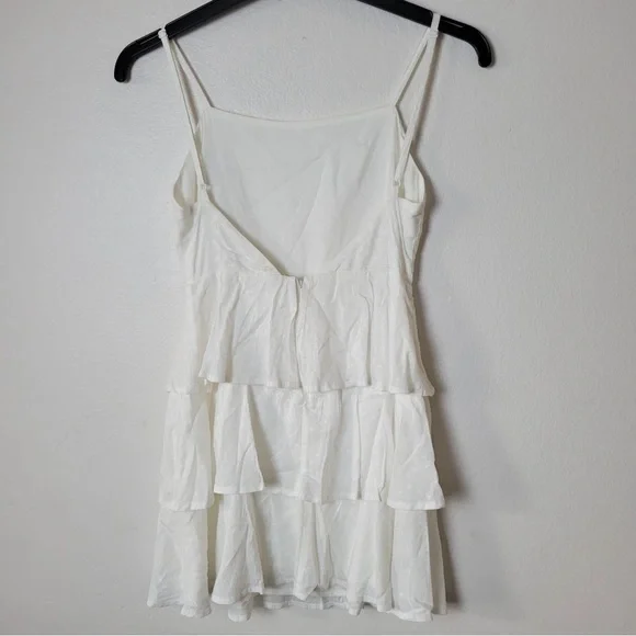 Revolve Lovers + Friends Women Mini Dress Rialto White Tiered Straps Sz XS - Picture 4 of 11